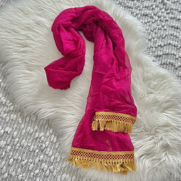 Vintage pink pure silk chiffon Indian scarf - Picture 6 of 7